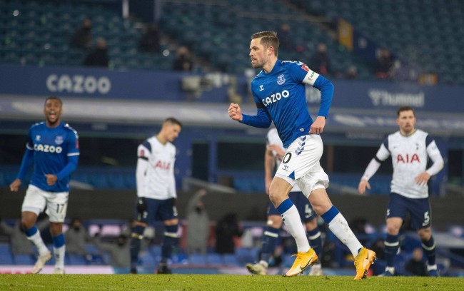 每当一支球 每当一支球